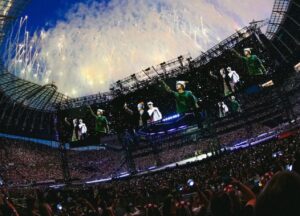 Leia mais sobre o artigo BTS NO BRASIL: Live Nation responde a reclamações sobre a redução de telões nos shows