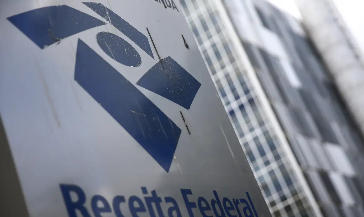 No momento, você está visualizando Restituições do IR batem recorde e chegam a R$ 41 bilhões em 2026