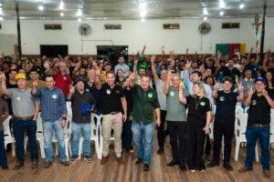 Leia mais sobre o artigo Samuel Maggi declarara apoio a Max Russi em Sapezal