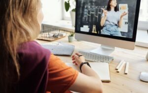 Leia mais sobre o artigo Terminam em 16/10 as inscrições para as 1080 vagas dos cursos de especialização gratuitos a distância da Unilab