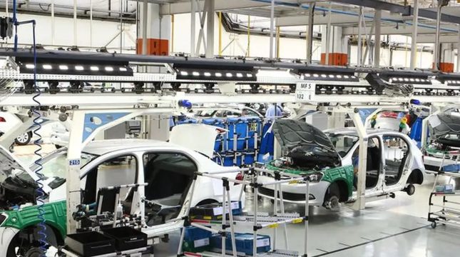 Atividade econômica brasileira cresce 0,4% em agosto