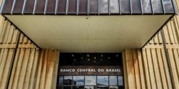 banco-central-reduz-projecao-economia