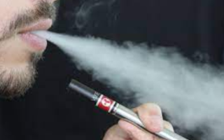 Cigarros eletrônicos aumentam risco de diabetes, revela estudo