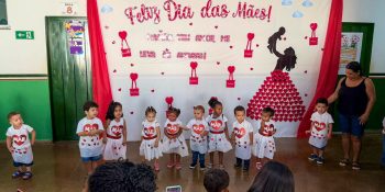 Escolas de Várzea Grande celebram Dia das Mães