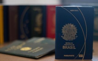 eua-suspendem-vistos-imigrantes-brasileiros-74-paises