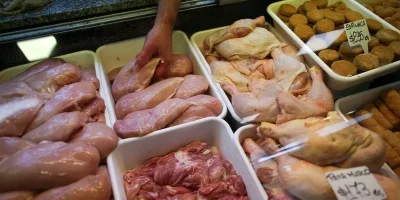 Exportações de frango superam US$ 1 bilhão em maio