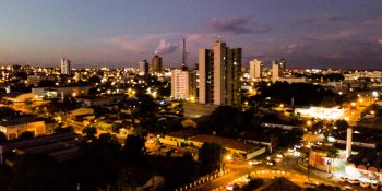 Fogos, Matheus e Kauan abrilhantam aniversário Rondonópolis