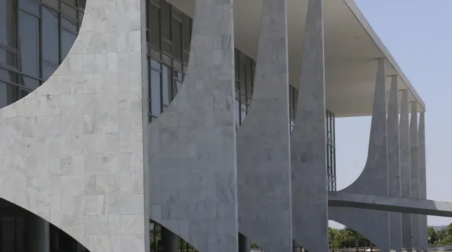 Governo abre processo de reciprocidade contra tarifas dos EUA