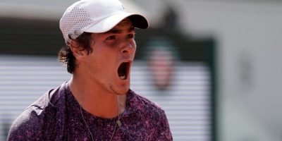 João Fonseca vence Djokovic e avança em Roland Garros