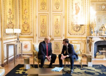 Macron diz que plano de paz de Trump para Ucrânia deve melhorar