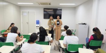 Max Russi leva apoio a profissionais da enfermagem em Cuiabá