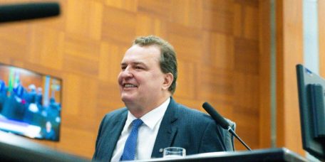 Max Russi comemora 245 anos de Poconé com recursos locais