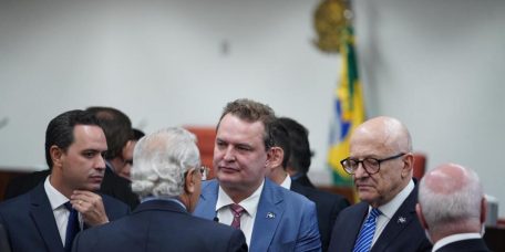 max-russi-participa-audiencia-discutir-limites-territoriais