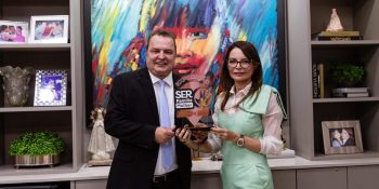 Max Russi elogia primeira-dama Virginia Mendes nas ações sociais