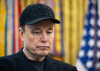 Musk diz que se arrependeu de publicações sobre Trump