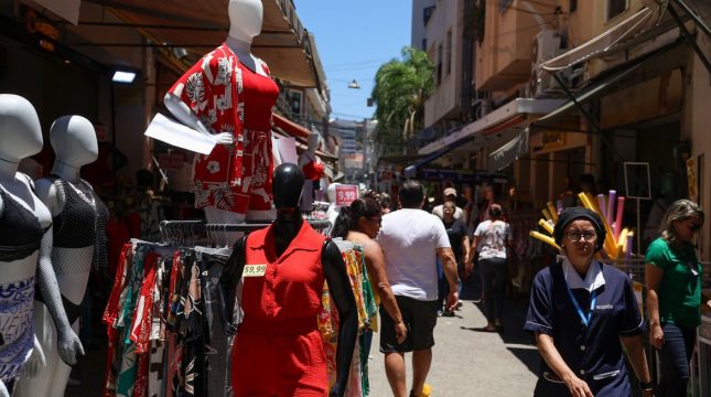 Novo Desenrola: juros pressionam endividamento das famílias