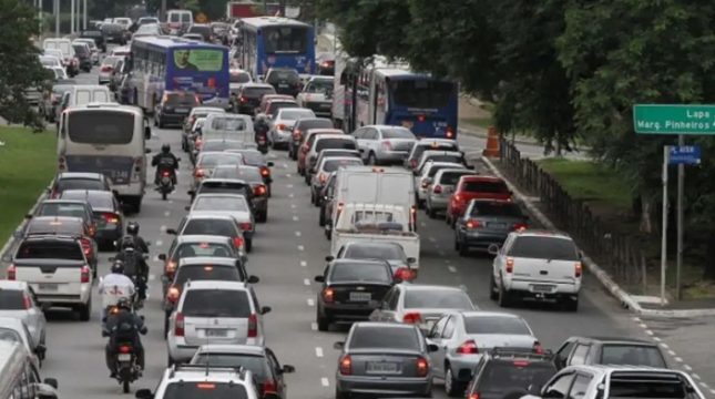 pec-ipva-veiculos-antigos-aprovada-camara