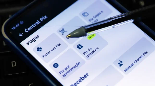 Pix aproximação deixa de ter teto de R$ 500 a partir desta quinta