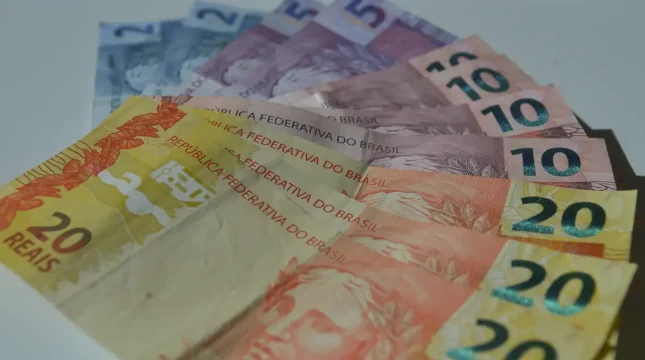 Poupança tem entrada líquida de R$ 2,6 bilhões em maio