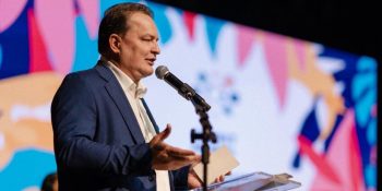 presidente-almt-lidera-inclusao-apoio-comunidade-surda