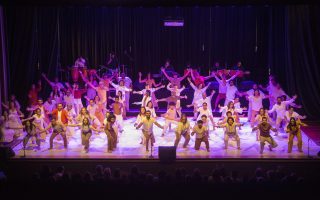 Sesi na Arena realiza edição especial de Natal com Orquestra