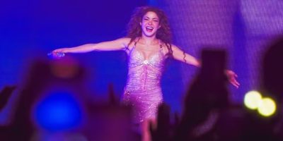 todo-mundo-rio-leva-shakira-praia-copacabana